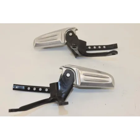 Repose pieds arriere droit HONDA PCX 125 2010 - 2013