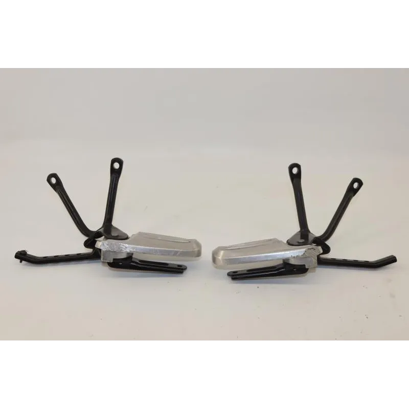 Repose pieds arriere droit HONDA PCX 125 2010 - 2013