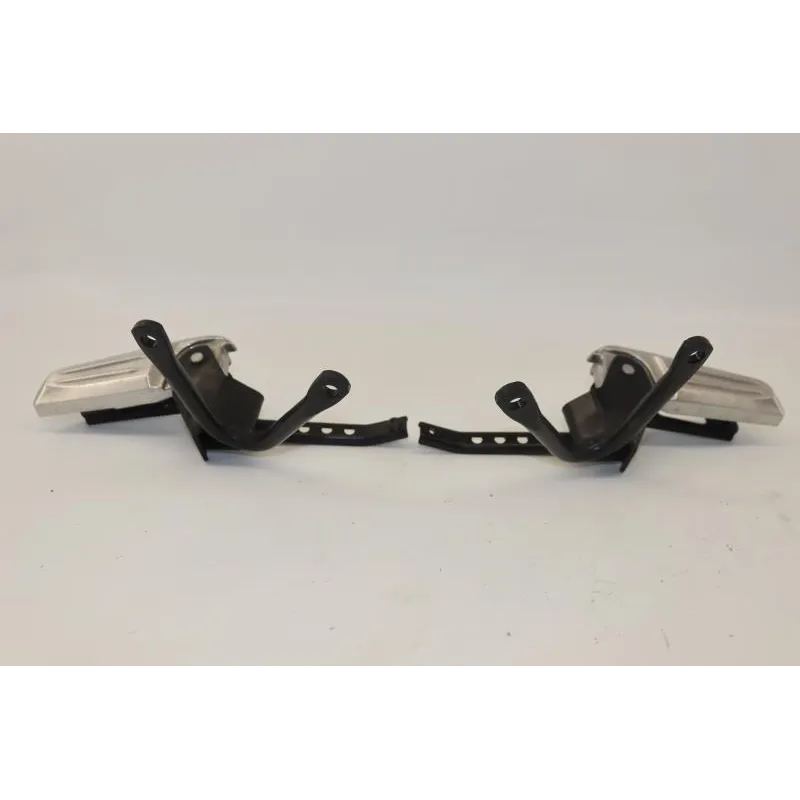 Repose pieds arriere droit HONDA PCX 125 2010 - 2013