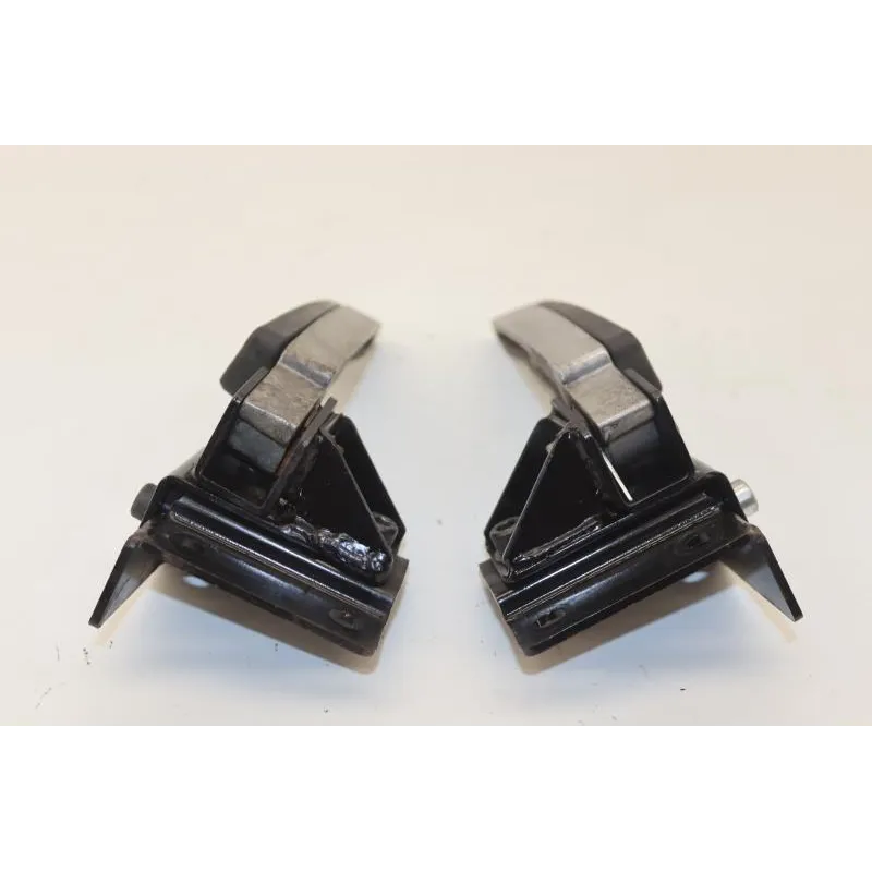 Repose pieds arriere droit PEUGEOT SATELIS 125 2012 - 2016