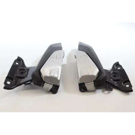 Repose pieds arriere droit HONDA SH 125 2014 - 2016