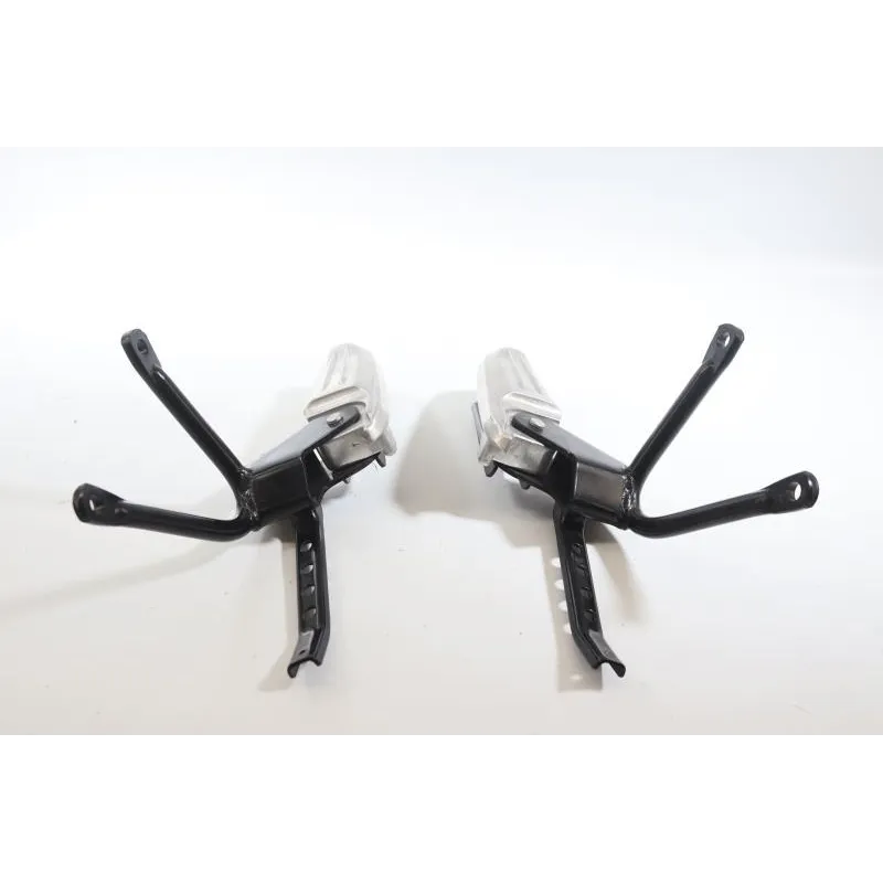 Repose pieds arriere droit HONDA PCX 125 2010 - 2013