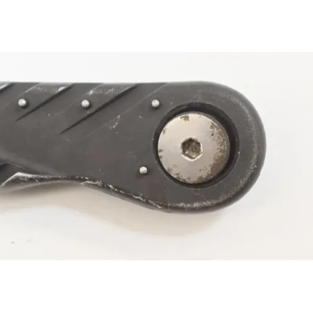 Repose pieds arriere droit MBK CW 50 BOOSTER 2004 - 2018