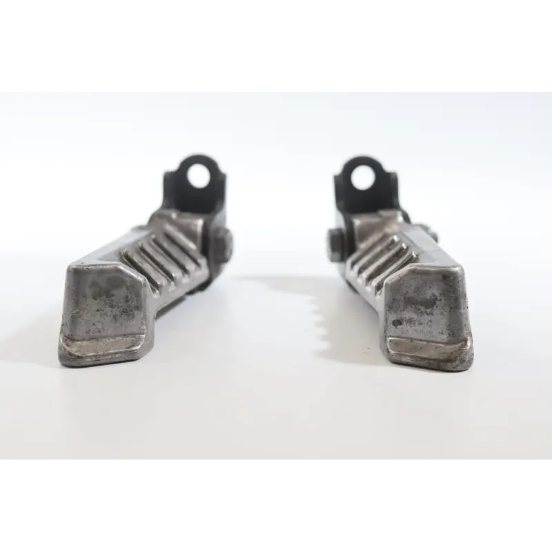 Repose pieds arriere droit PEUGEOT LUDIX 50 2005 - 2011