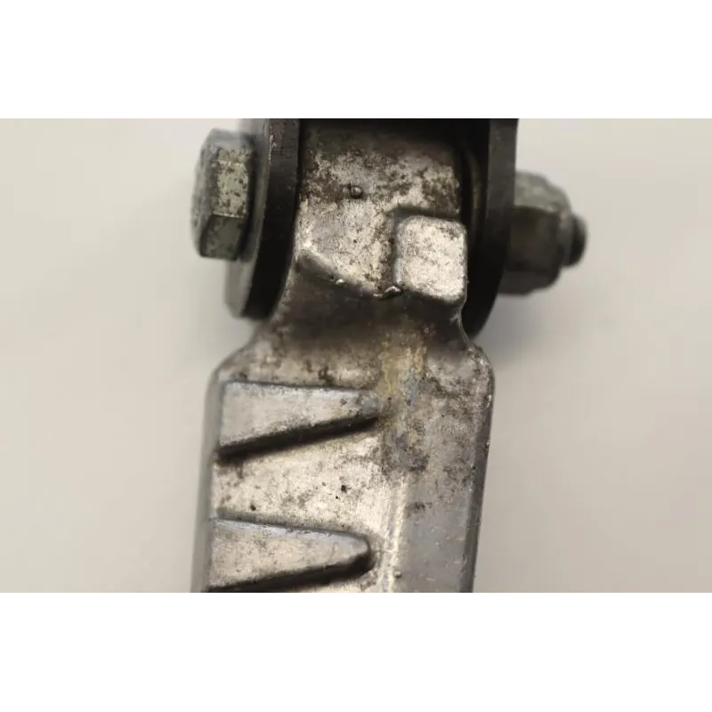 Repose pieds arriere droit PEUGEOT LUDIX 50 2005 - 2011