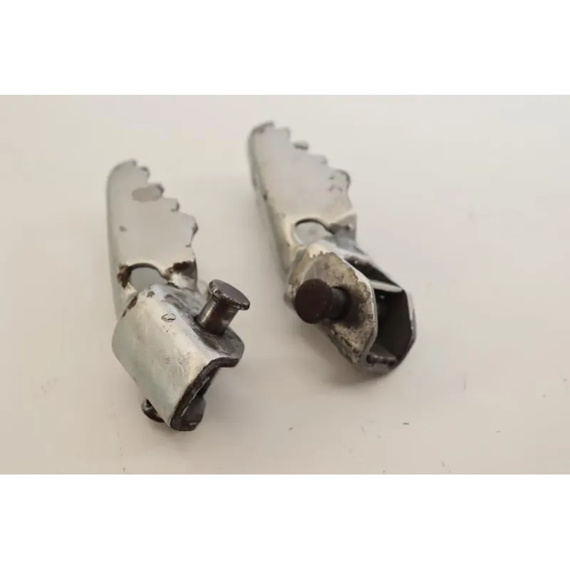 Repose pieds avant droit YAMAHA DT 50 MX 1981 - 1985