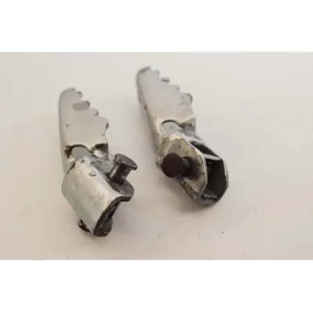 Repose pieds avant droit YAMAHA DT 50 MX 1981 - 1985