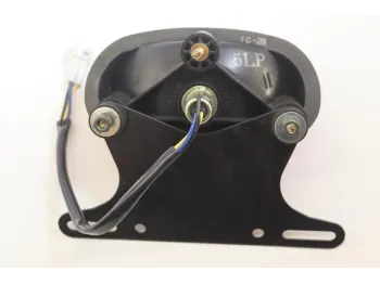 Feu arriere YAMAHA YZF 600 THUNDERCAT 1996 - 2004