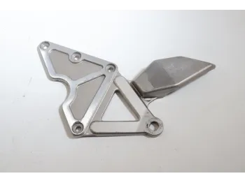 Habillage platine gauche SUZUKI GSF 400 BANDIT 1991 - 1995