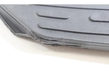 Repose pieds arriere droit PEUGEOT KISBEE 50 RS 2011 - 2017
