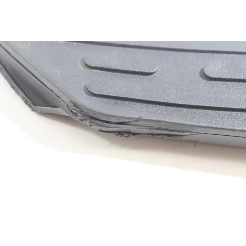 Repose pieds arriere droit PEUGEOT KISBEE 50 RS 2011 - 2017