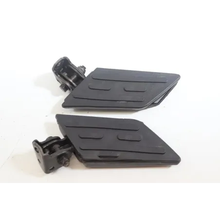 Repose pieds arriere droit PEUGEOT KISBEE 50 RS 2011 - 2017