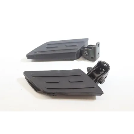 Repose pieds arriere droit PEUGEOT KISBEE 50 RS 2011 - 2017