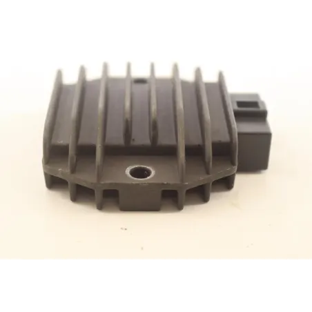 Regulateur charge batterie PIAGGIO X9 EVO 125 2005 - 2006