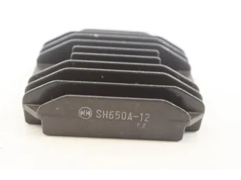 Regulateur charge batterie YAMAHA YZF 125 R 2008 - 2013