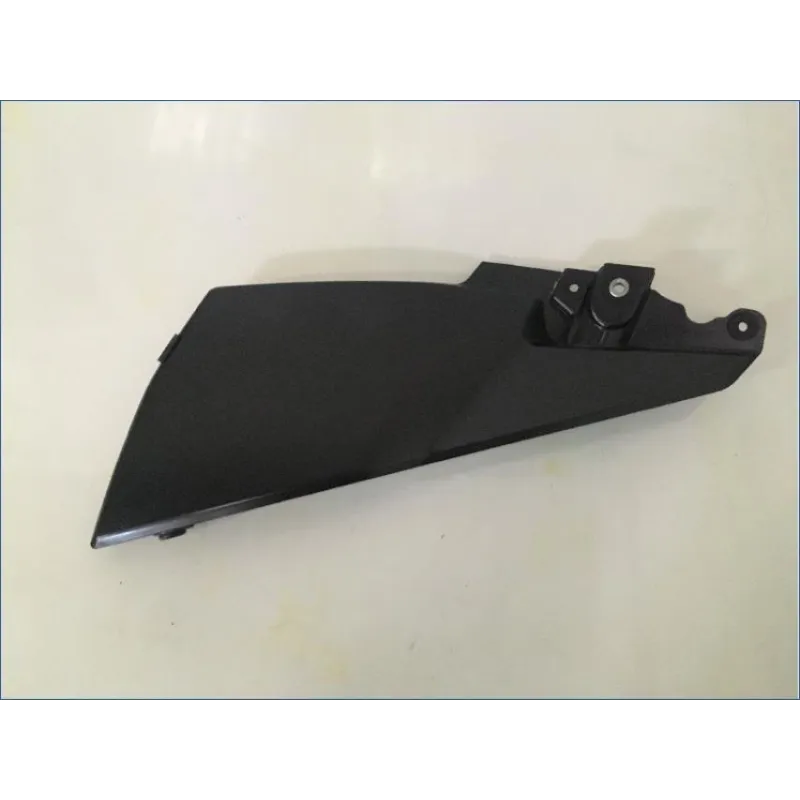 Cache lateral gauche SUZUKI GSX 1300 BKING 2008 - 2012