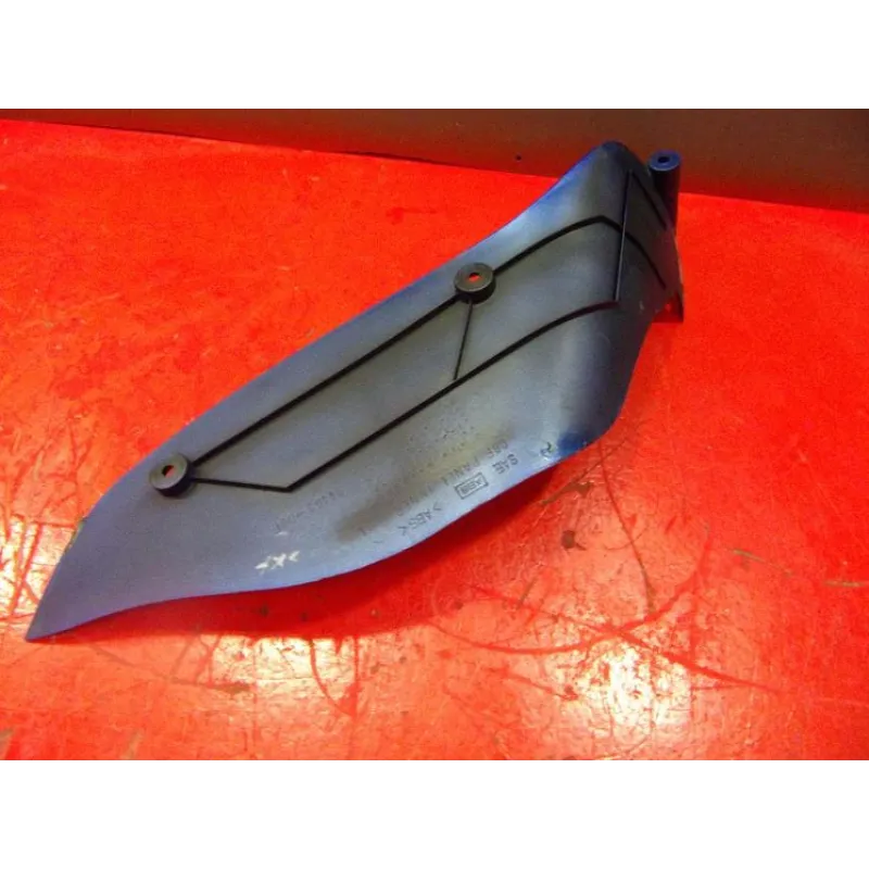 Cache interieur gauche SUZUKI GSXF 600 1998 - 2003