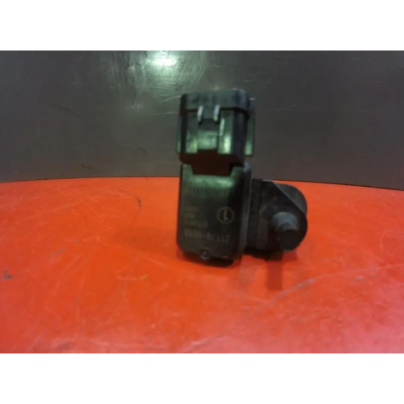 Relais boitier electrique KAWASAKI Z 750 2007 - 2013