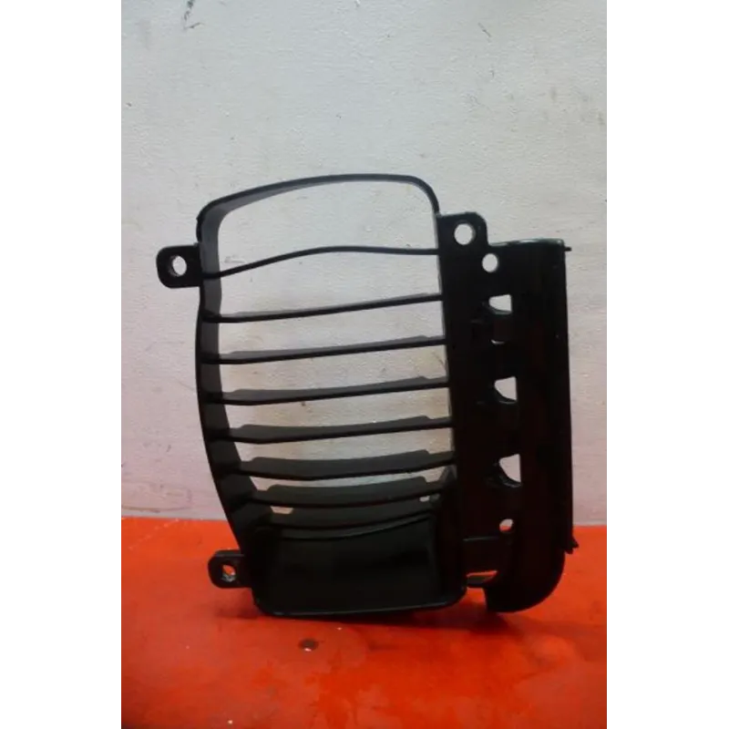 Grille de radiateur PIAGGIO VESPA GTS 125 2007 - 2016