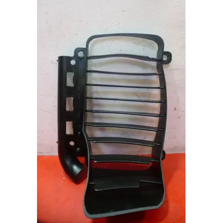 Grille de radiateur PIAGGIO VESPA GTS 125 2007 - 2016