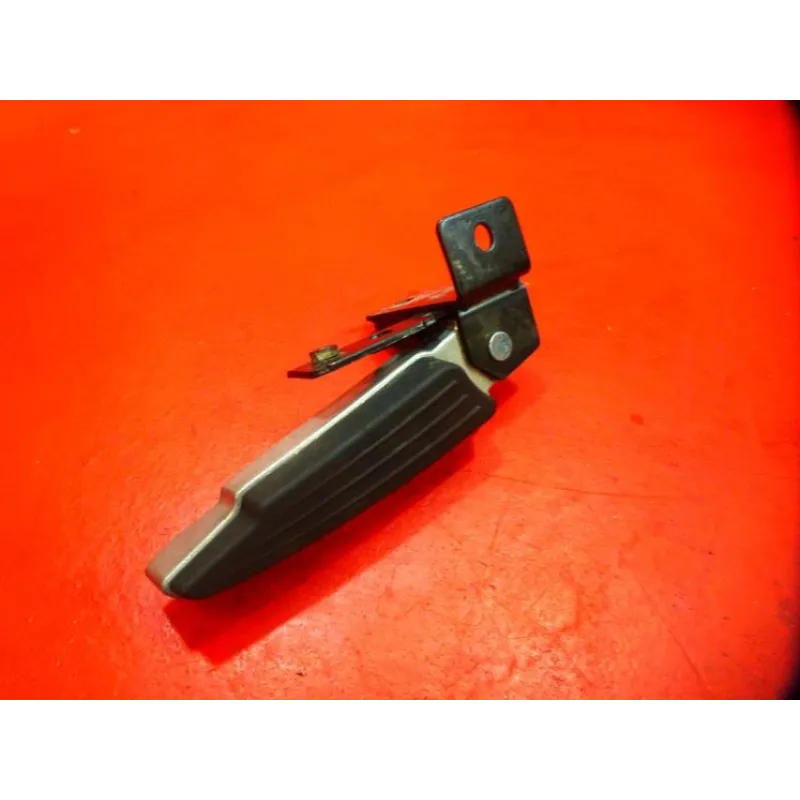 Repose pieds arriere droit PEUGEOT SATELIS II 125 ABS 2012 - 2013