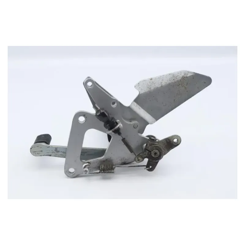 Platine avant droite SUZUKI GS 500 2003 - 2006