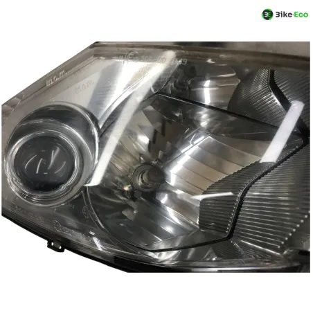Optique (feux)(phare) PEUGEOT SATELIS 125 2008-2011 E3