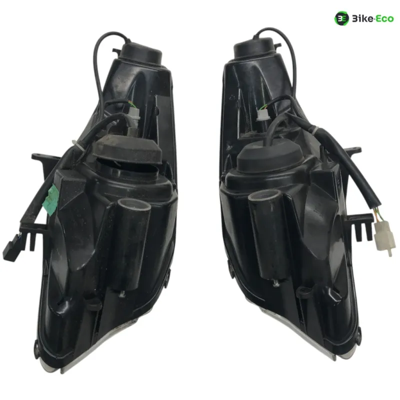 Optique (feux)(phare) PEUGEOT SATELIS 125 2008-2011 E3