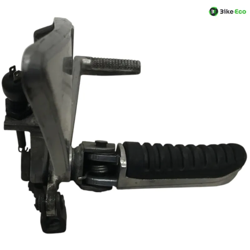 Platine avant droite SUZUKI GSF 600 1995-1999 BANDIT S