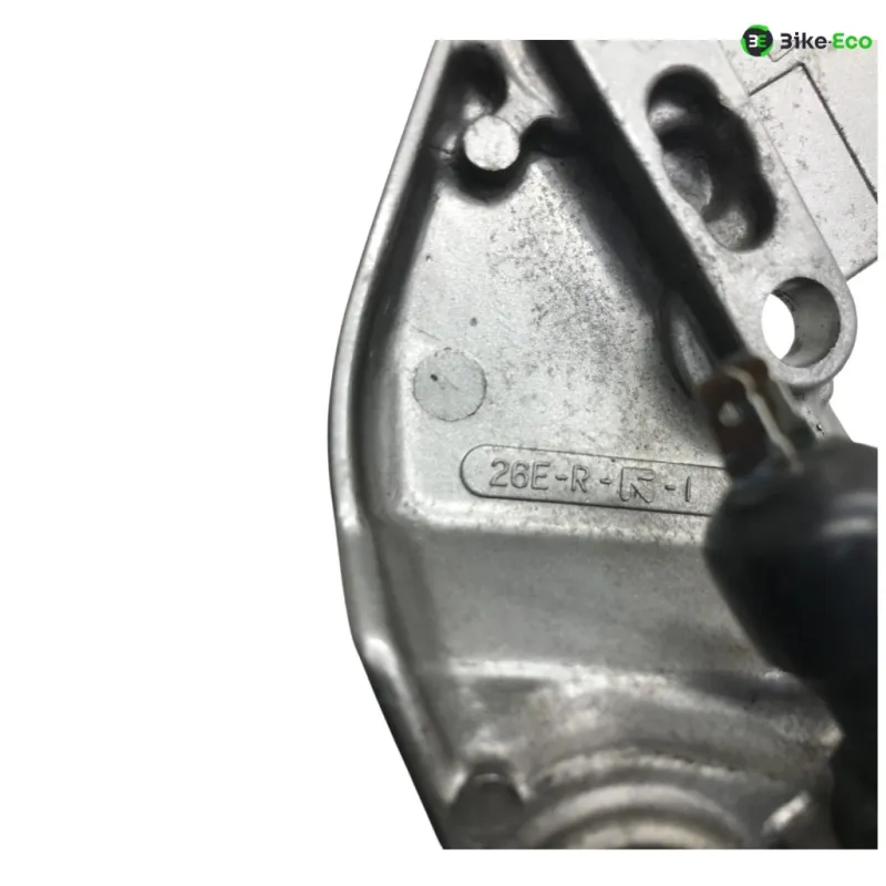 Platine avant droite SUZUKI GSF 600 1995-1999 BANDIT S