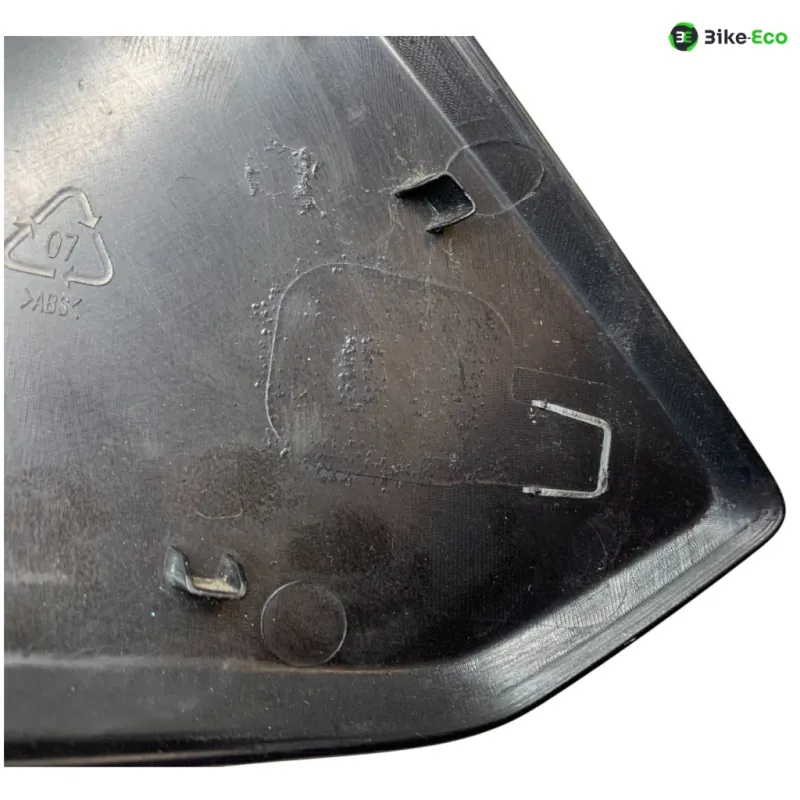 Cache carenage ecope droite CF MOTO NK 800 2023-2025