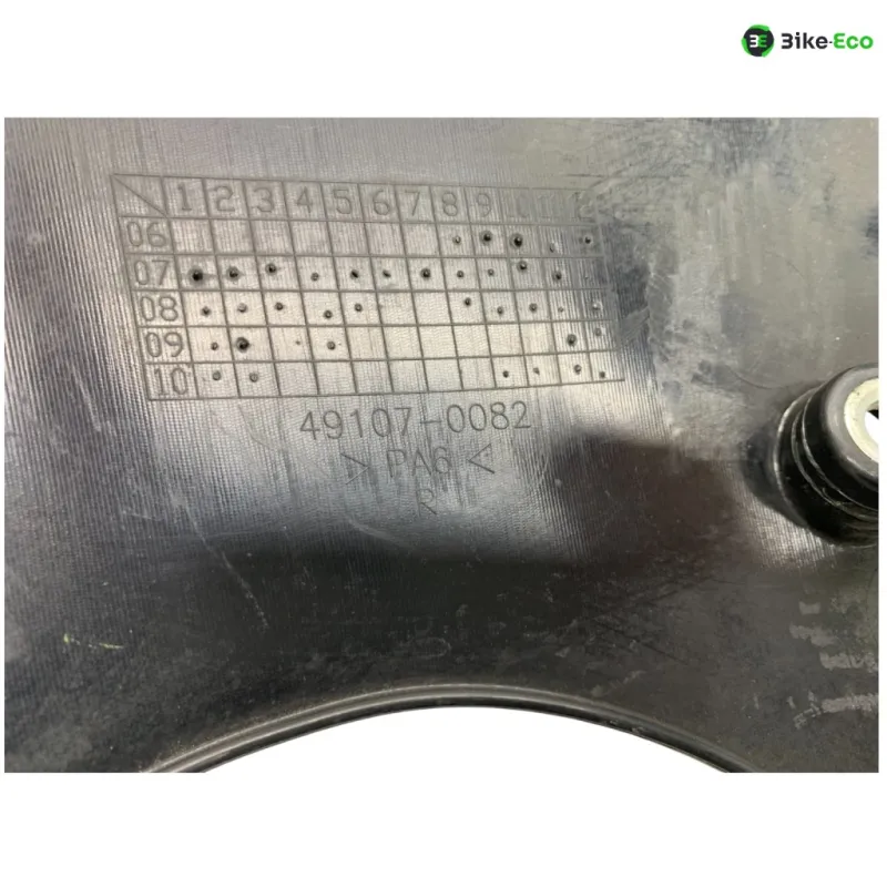 Demi sabot droit KAWASAKI KLE 650 2007-2014 VERSYS