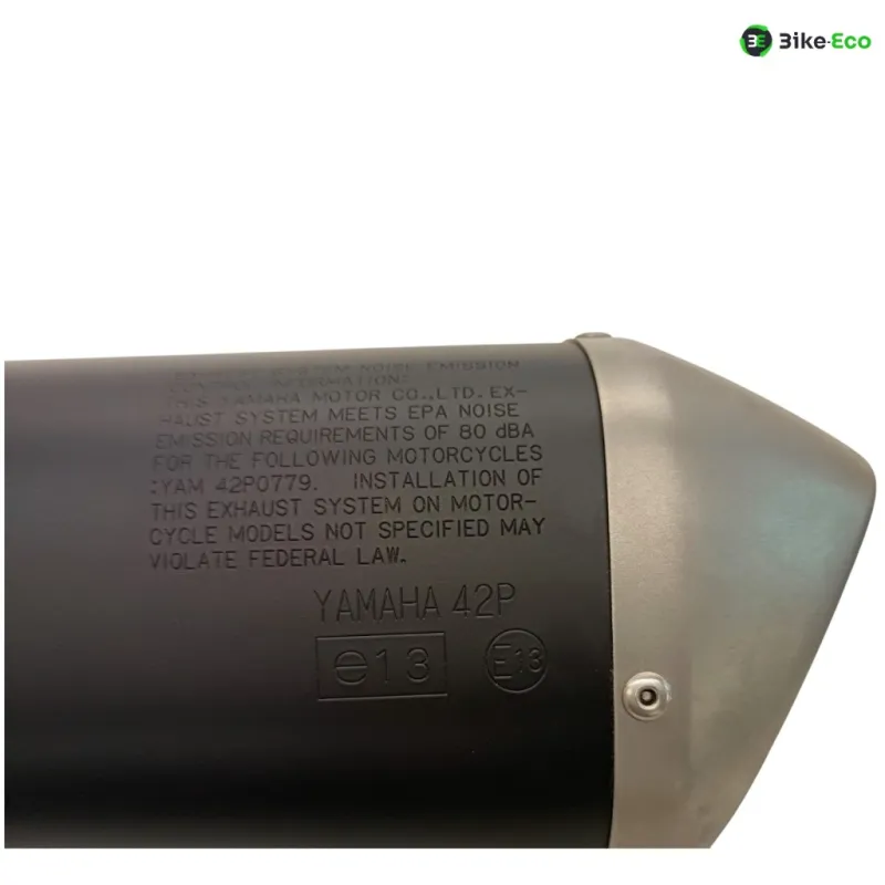 Silencieux (echappement) YAMAHA FZ8 800 2013-2015