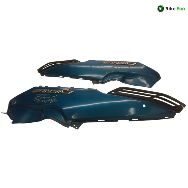 Cache carenage coque arriere YAMAHA XC 125 K 1997-1998 CYGNUS R