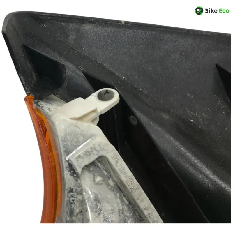 Cache flanc de carenage droit HONDA XL V 125 2001-2006 VARADERO