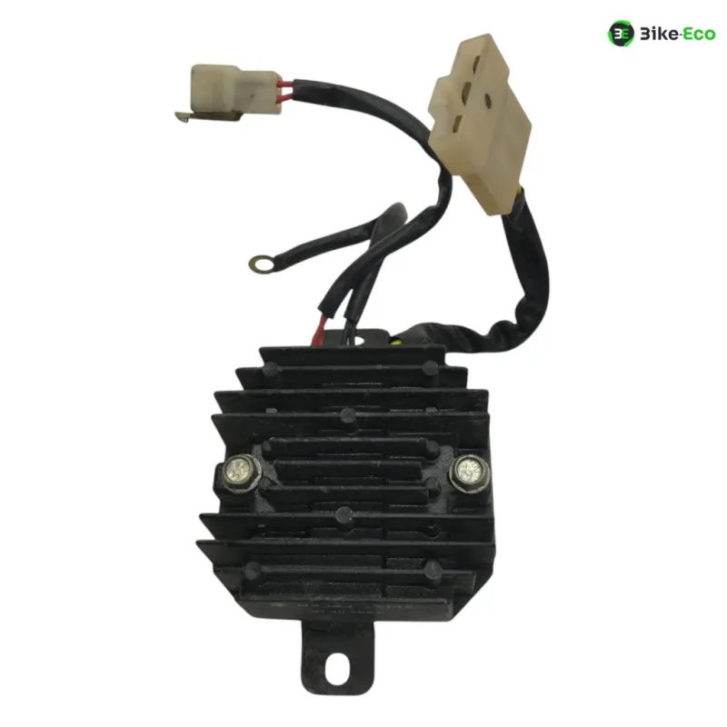 Regulateur charge batterie KTM DUKE 125 2011-2016