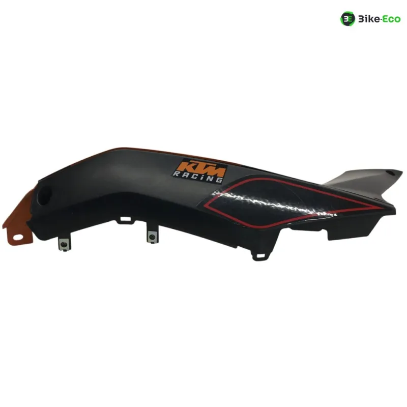 Cache carenage coque arriere droit KTM DUKE 125 2011-2016