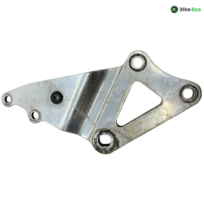 Platine avant droite SUZUKI GSXR 1100 1990