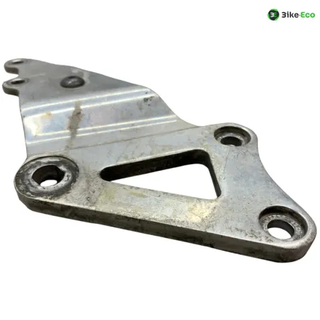 Platine avant droite SUZUKI GSXR 1100 1990