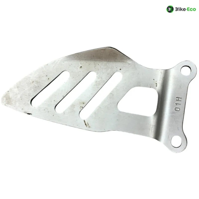 Protection repose pied droit SUZUKI GSXR 750 2006-2010