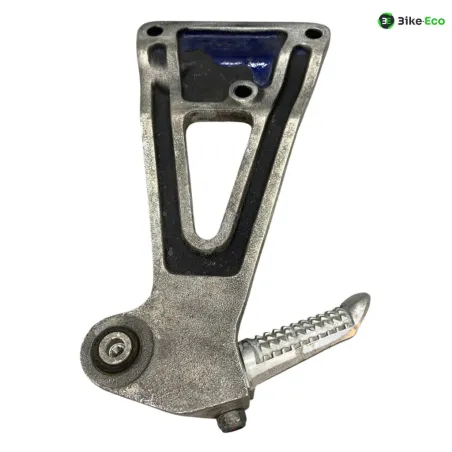 Platine arriere droite SUZUKI GSXR 1100 1989-1990