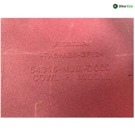 Cache flanc de carenage droit HONDA VFR 800 F 2014-2019