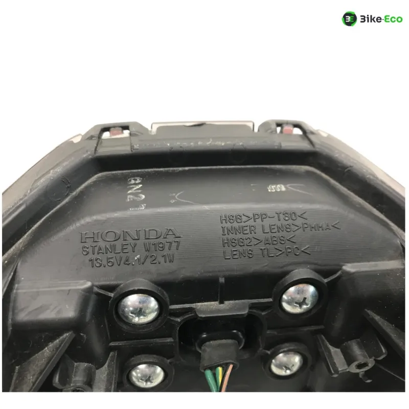 Feu arriere HONDA VFR 800 F 2014-2020
