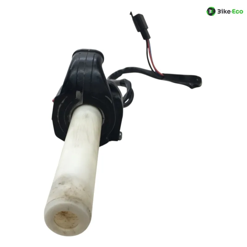 Commodo droit YAMAHA TW 200 1987-1997