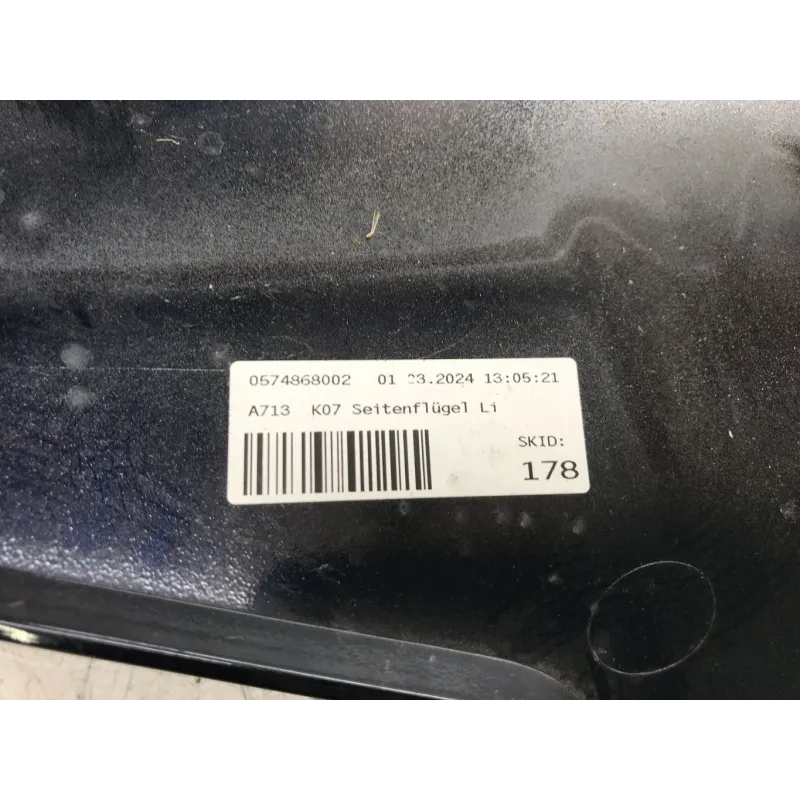 Cache flanc de carenage gauche BMW CE 04 2021-2024
