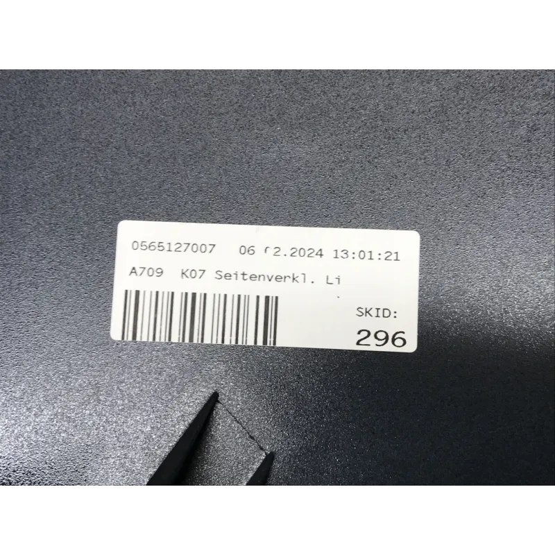 cache carenage face avant gauche BMW CE 04 2021-2024