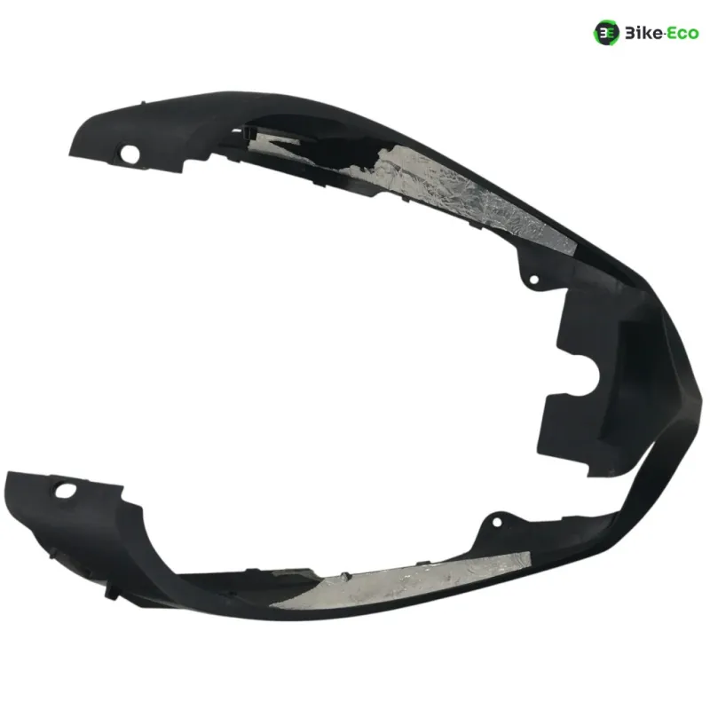 Cache jonction coque arriere YAMAHA FZ6 600 2004-2009