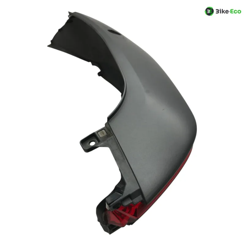 Cache carenage coque arriere droit PIAGGIO MP3 500 LT 2014-2016 SPORT