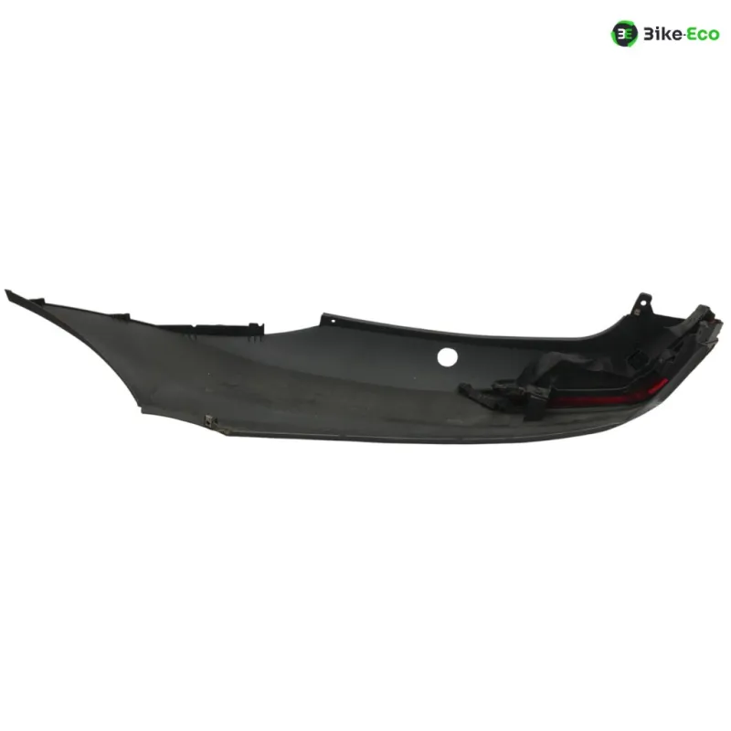 Cache carenage coque arriere droit PIAGGIO MP3 500 LT 2014-2016 SPORT