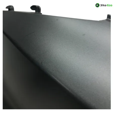 Cache carenage coque arriere gauche PIAGGIO MP3 500 LT 2014-2016 SPORT